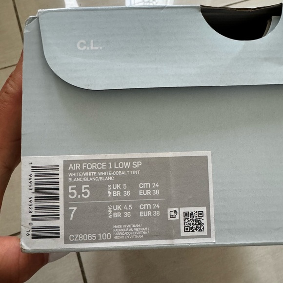 Brand new in box Nike Air Force 1 Low SP white - Picture 4 of 5